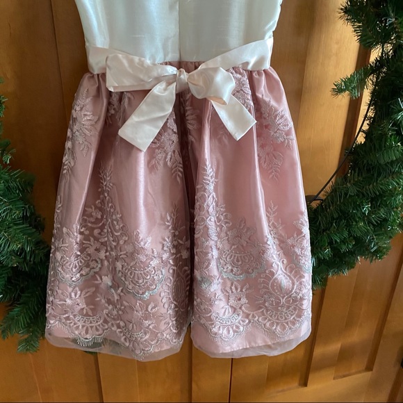 Jayne Copeland Girls’ Dress Ivory/Dusty Rose WOW! - Picture 8 of 8
